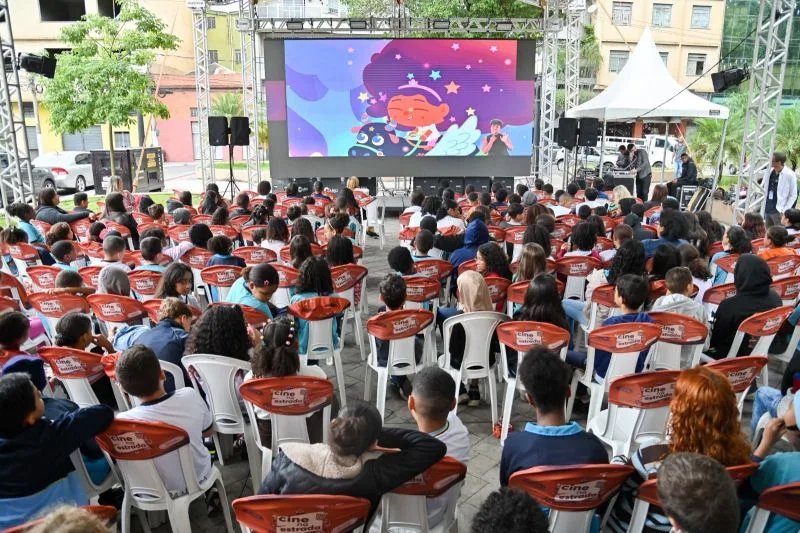 Barra Mansa ofrece cine gratuito con el proyecto Caravana Cine na Estrada en su Corredor Cultural