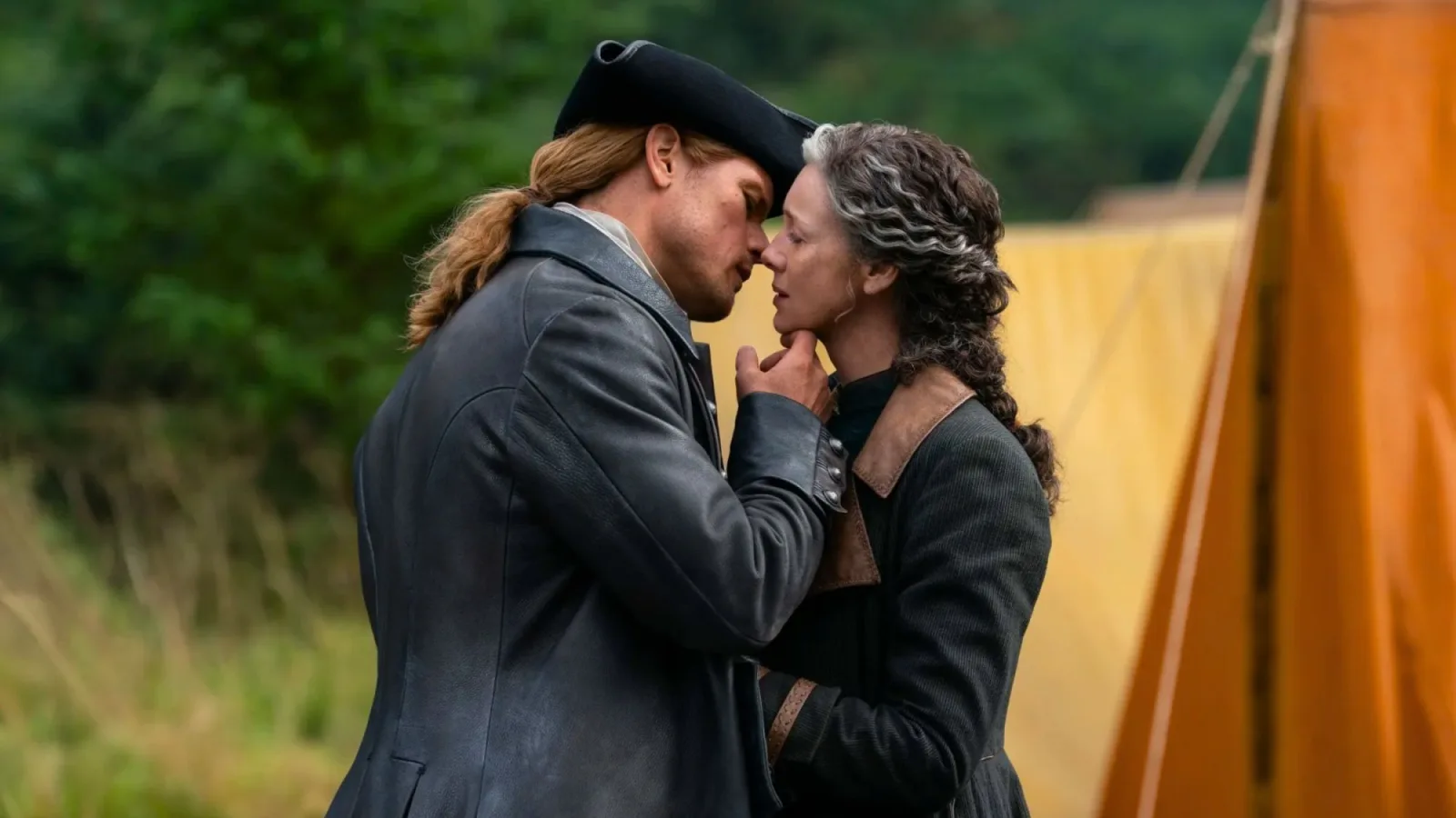El destino ambiguo de Claire y Jamie en el final de Outlander según su showrunner