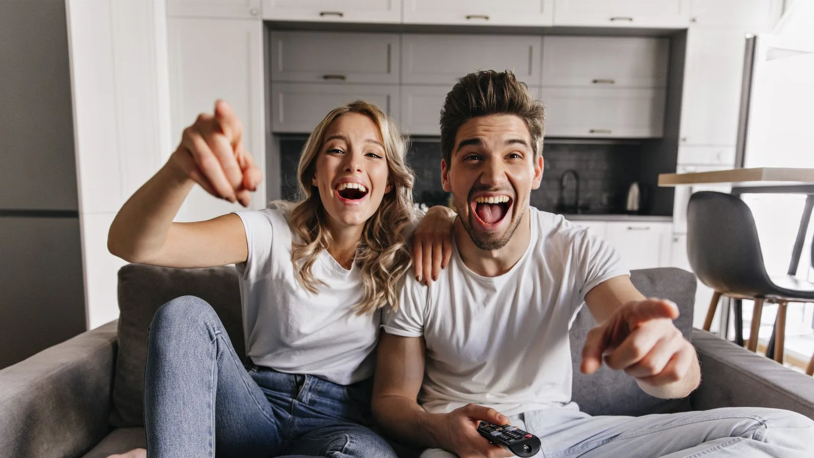Tres nuevos canales gratuitos llegan a las Smart TV en marzo con temáticas de motor, cine y mujeres protagonistas