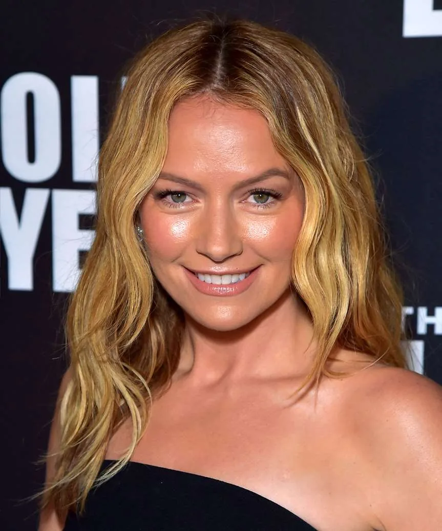 Becki Newton, trayectoria y vida personal de la actriz de Ugly Betty y The Lincoln Lawyer