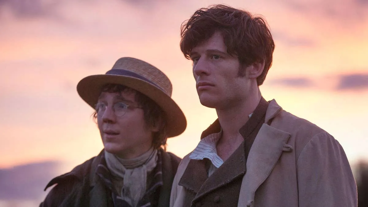 La serie de época de James Norton basada en "Guerra y Paz" vuelve disponible gratuitamente