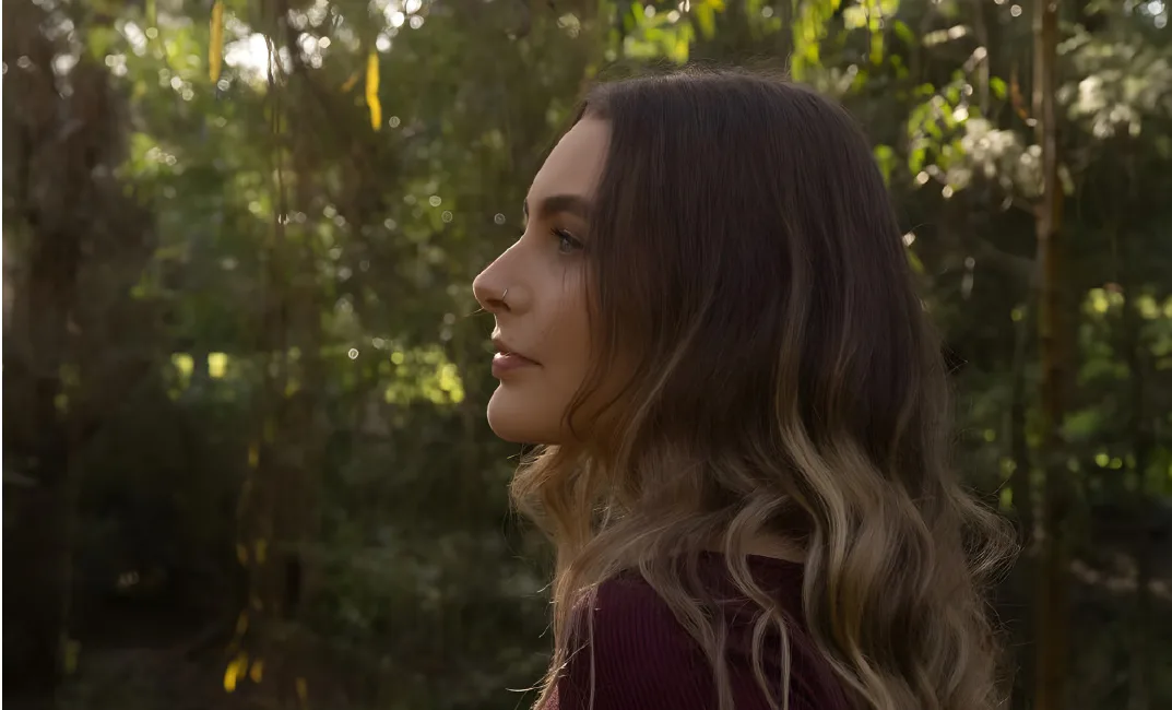 Lily Clancy, la compositora australiana que conquista el mundo a través de Netflix