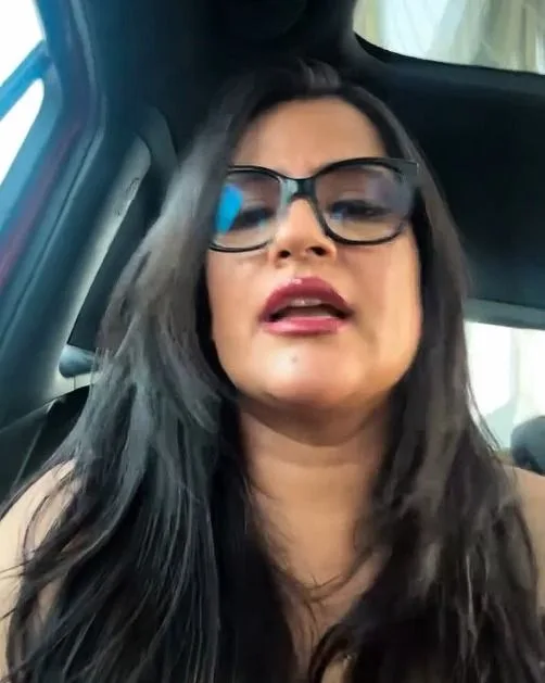 Sona Mohapatra critica la misoginia en el cine y elogia la reacción contra “Peddi