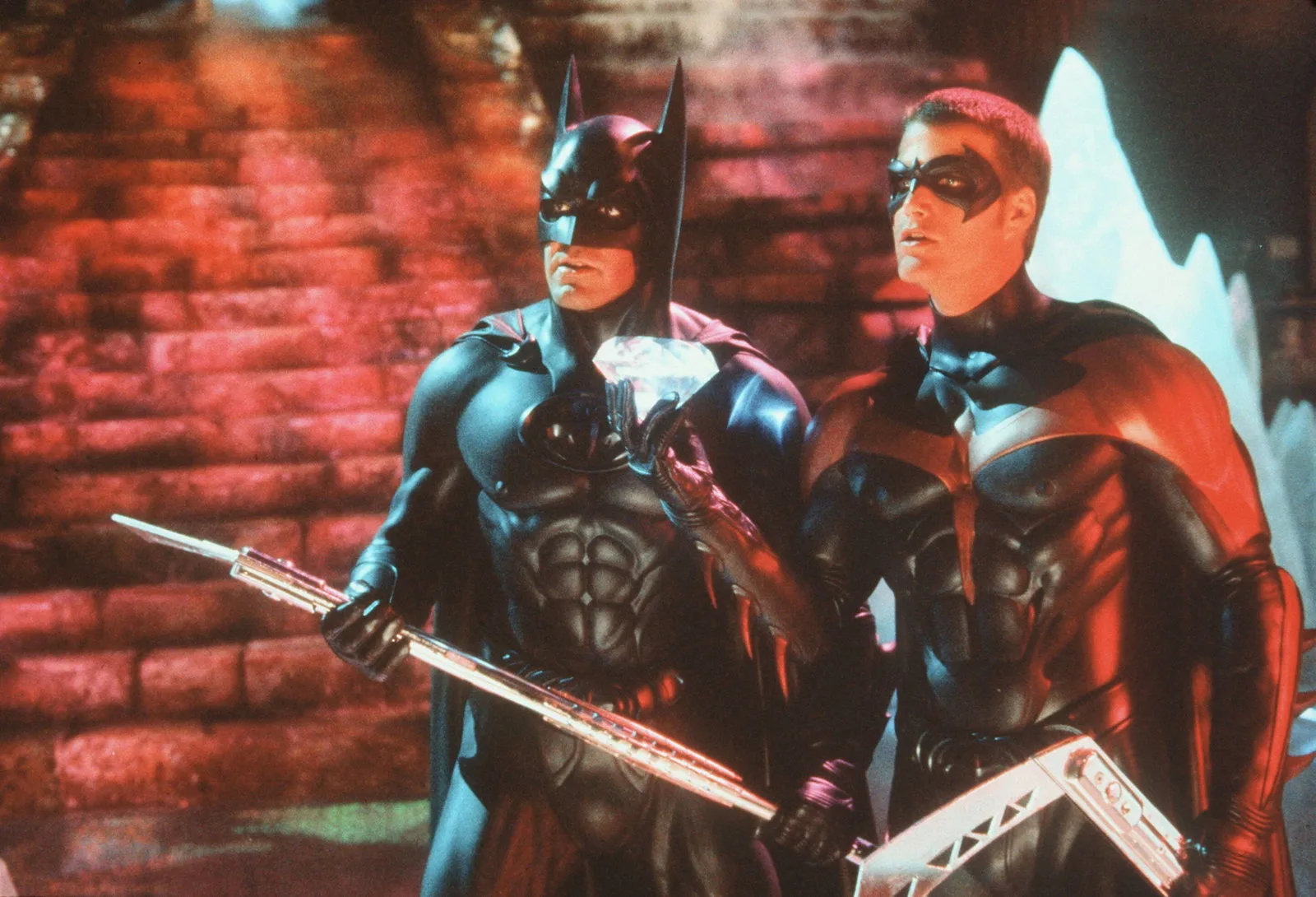 George Clooney reconoce a “Batman & Robin” como una de las peores películas y asume su culpa